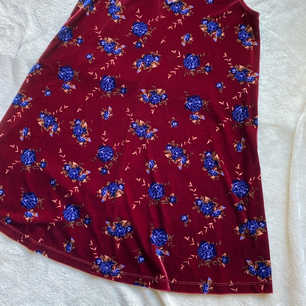DONATED NWT Velvet Dress - Picture 3 of 6